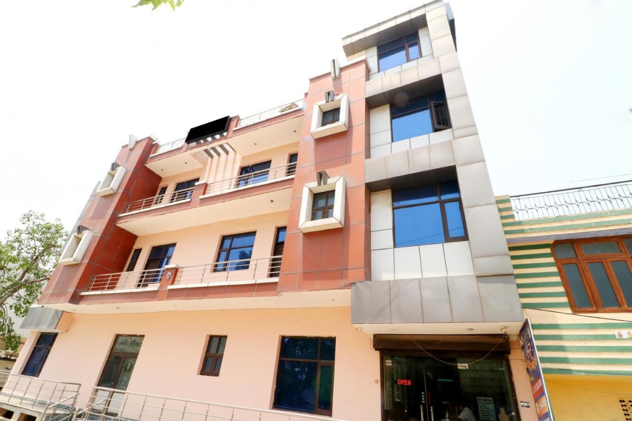 Spot On 43045 Hotel Vivek Plaza Shahpur  ภายนอก รูปภาพ